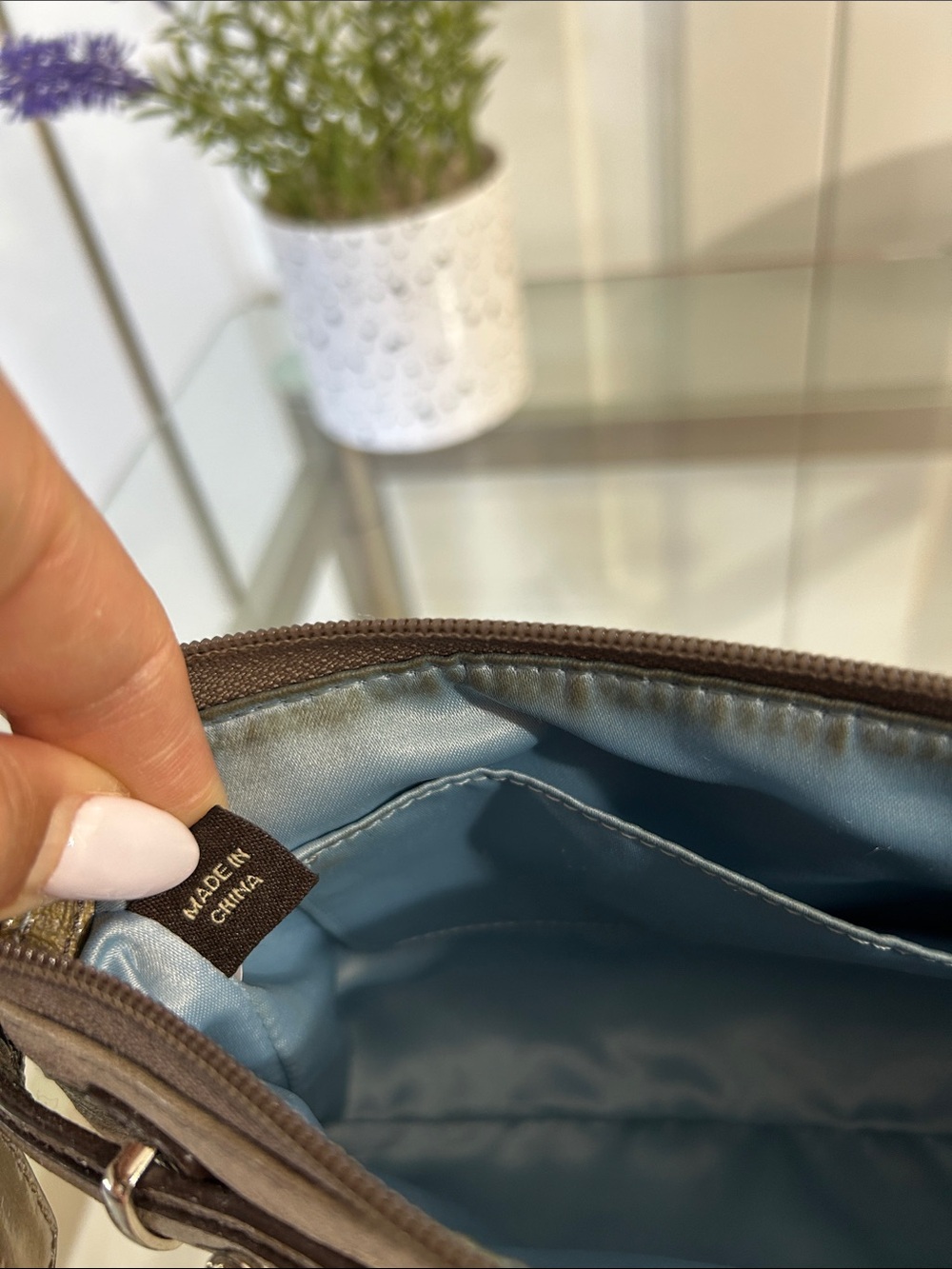 Coach Vintage wash Leather Taupe and Olive Mini Bag - Picture 9 of 10